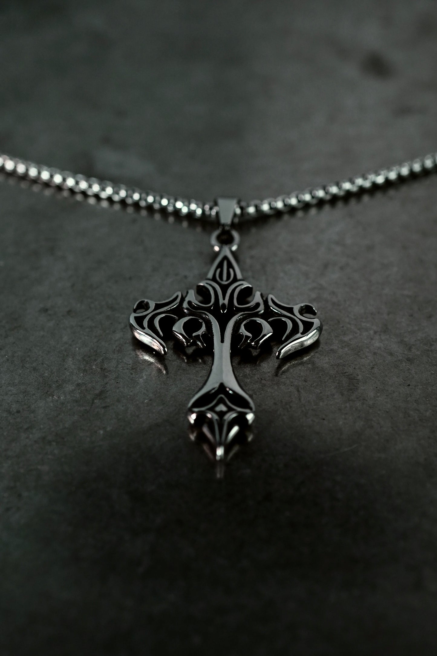SHADOW CROSS
