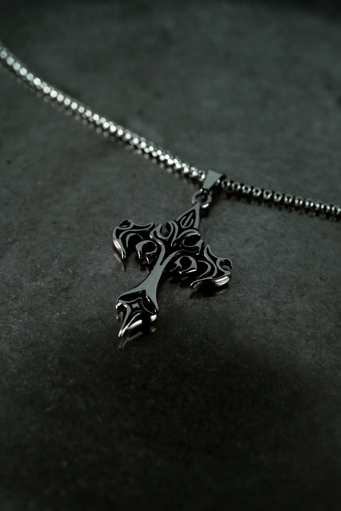SHADOW CROSS