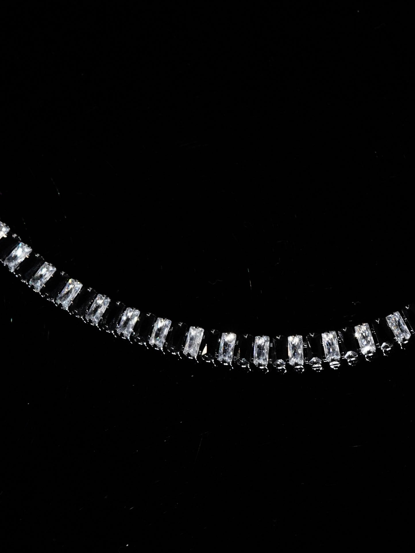 ICED BLACK/WHITE BRACELET