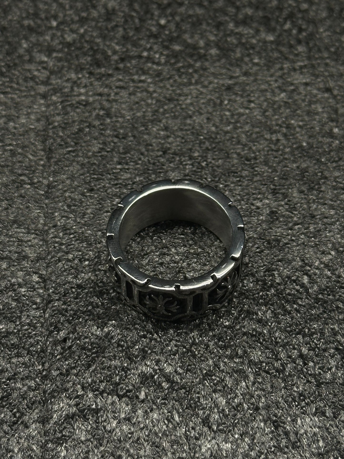 RING CROSS FLOWER