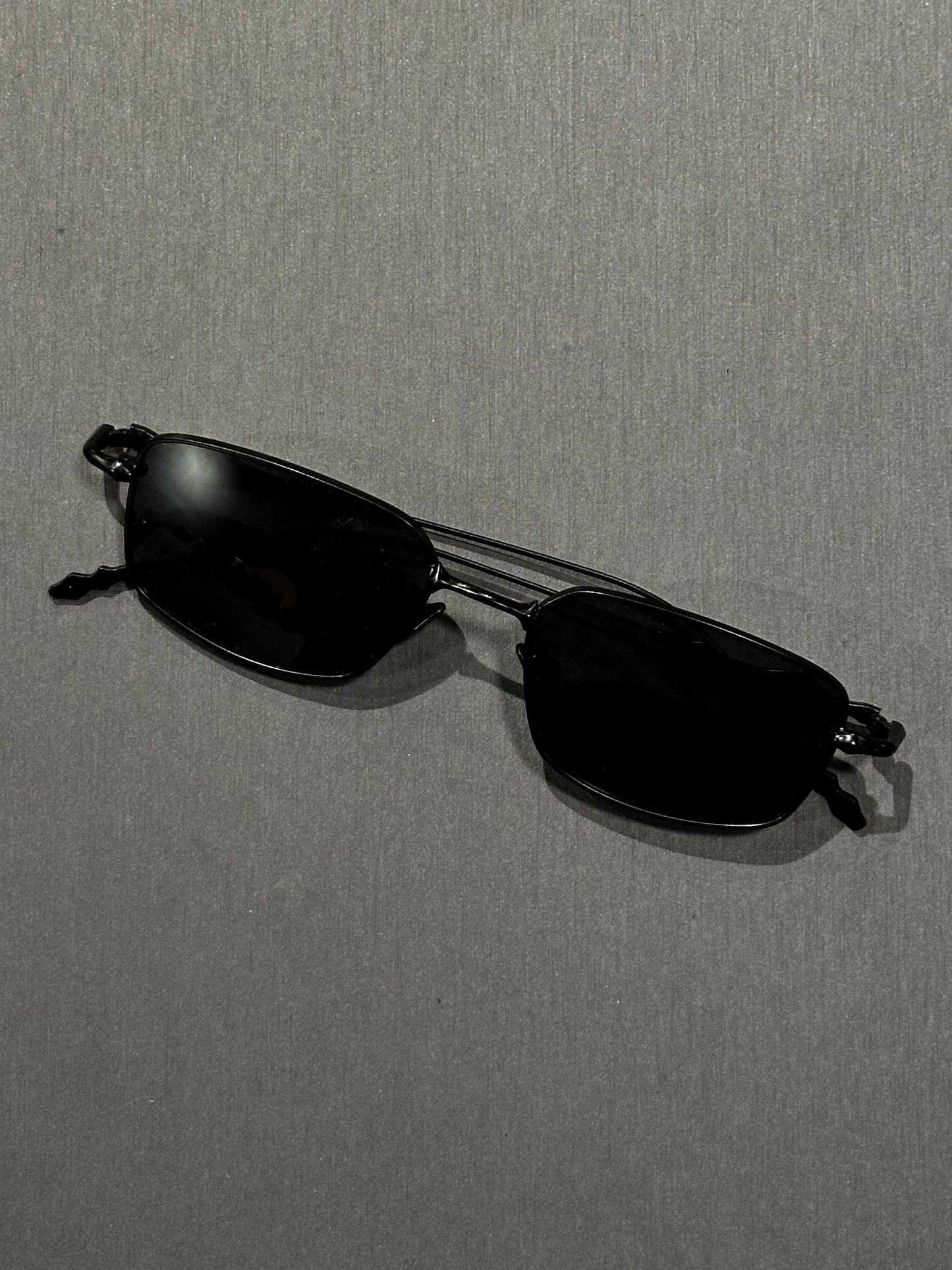 DARKLENS