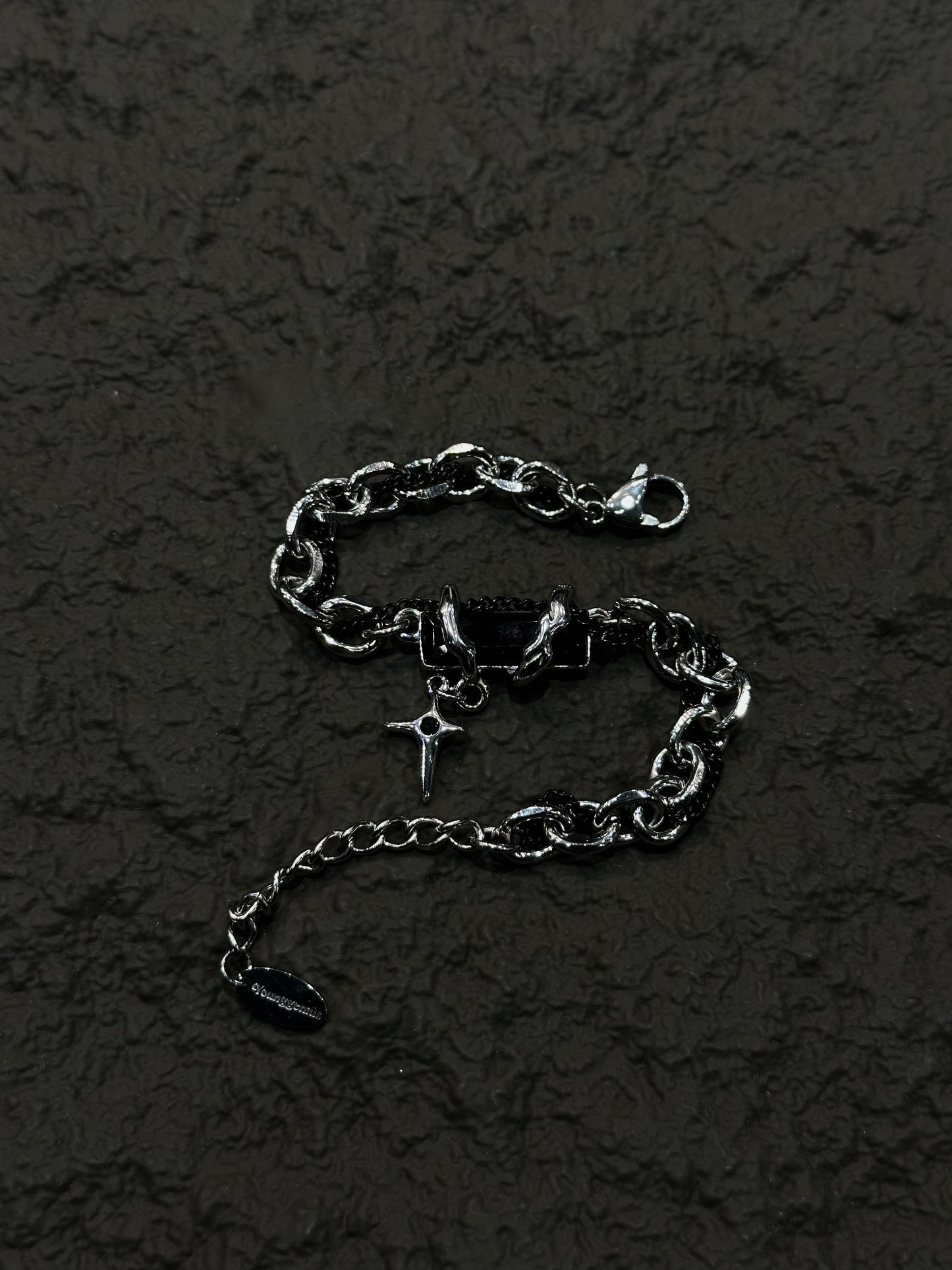 BLACK STAR