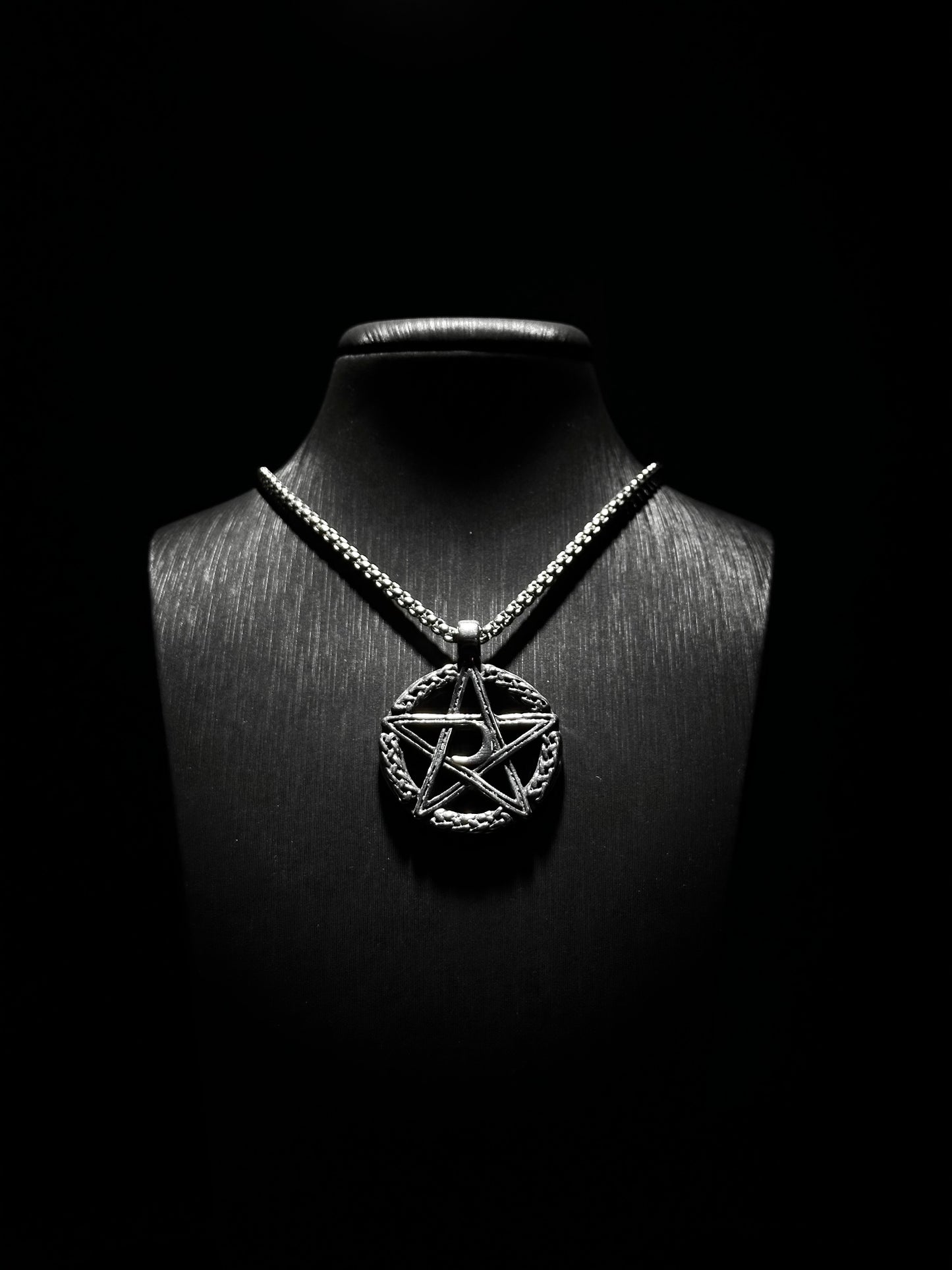 V STAR