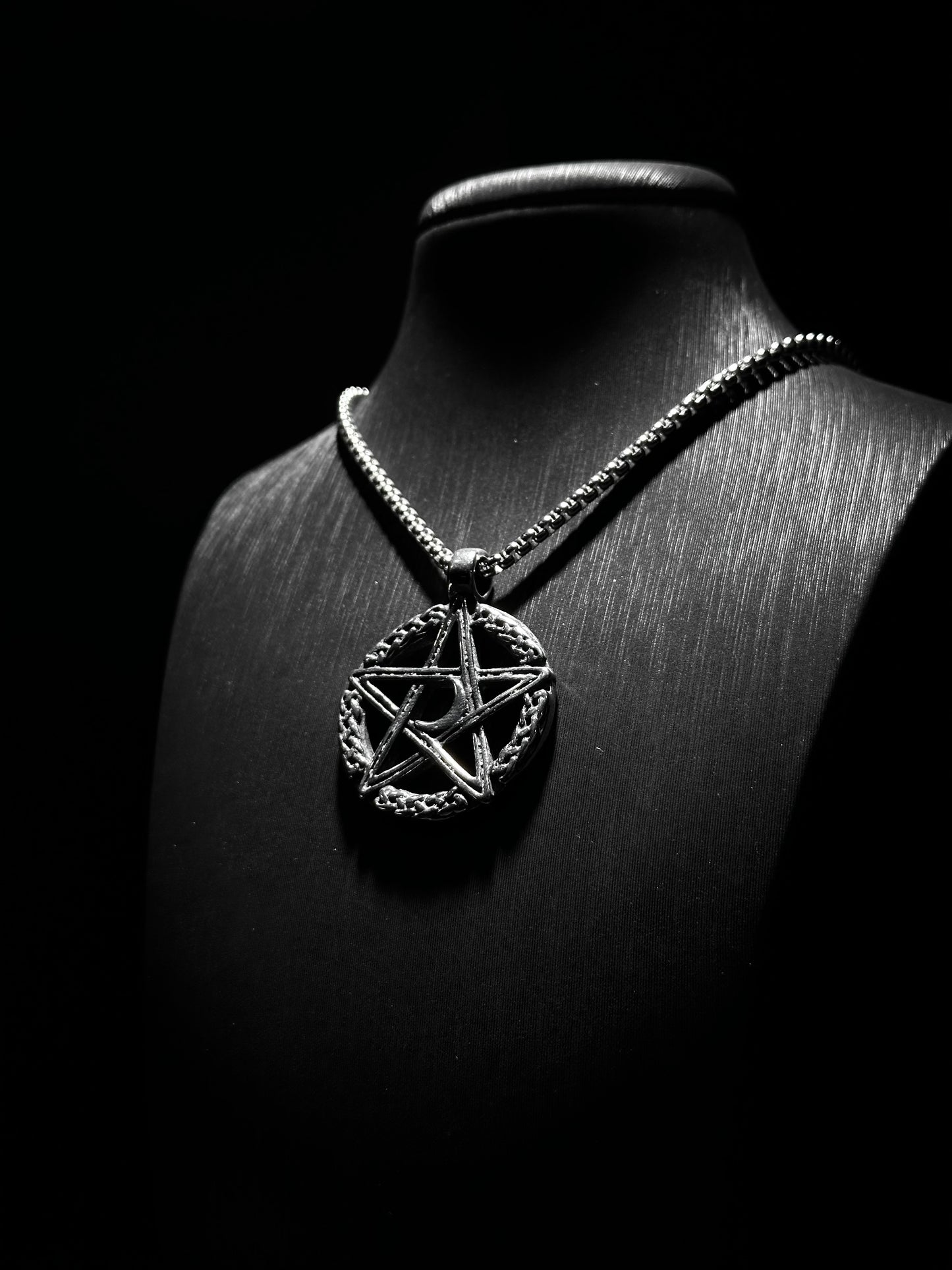 V STAR