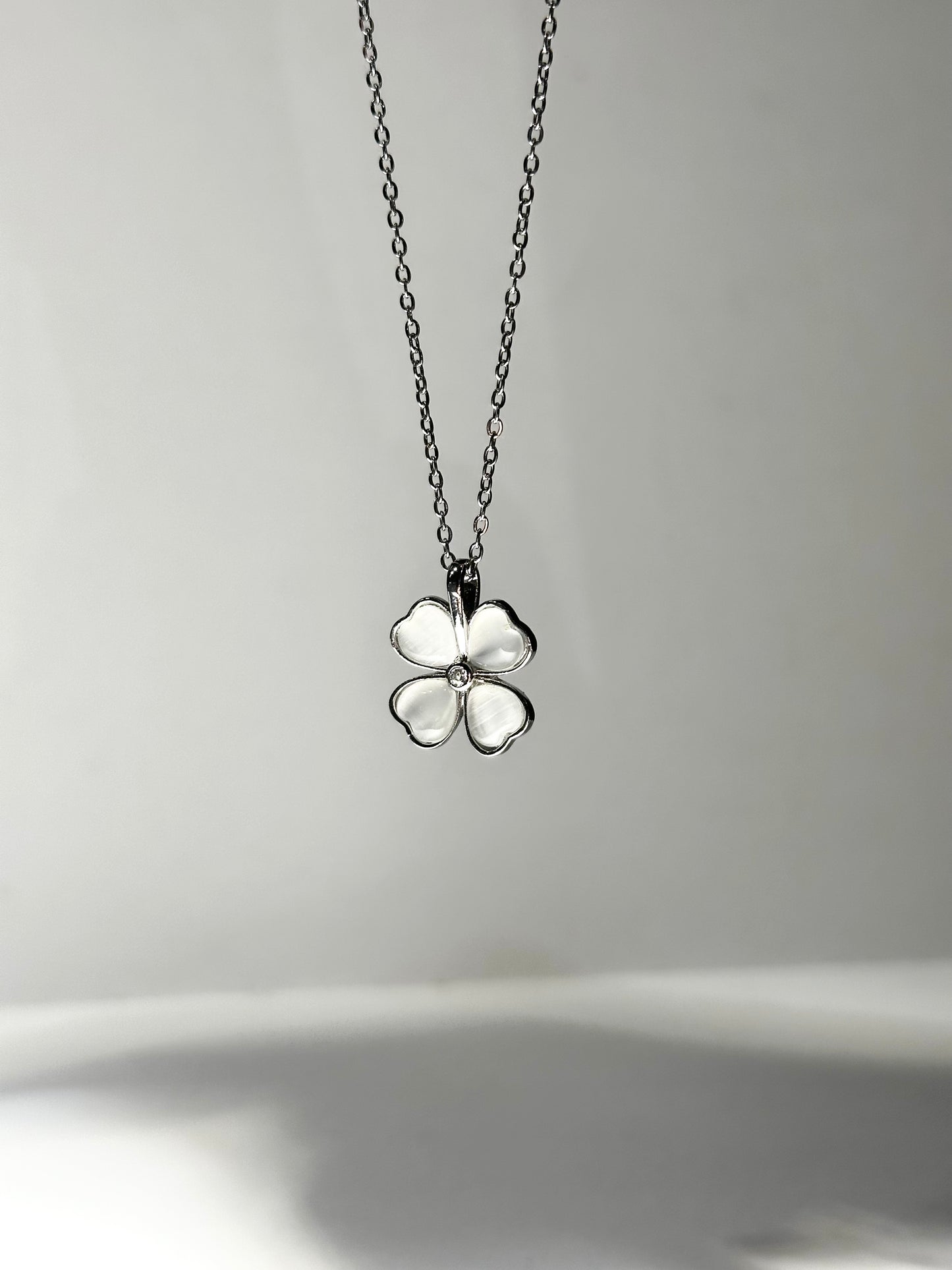 WHITE PETAL