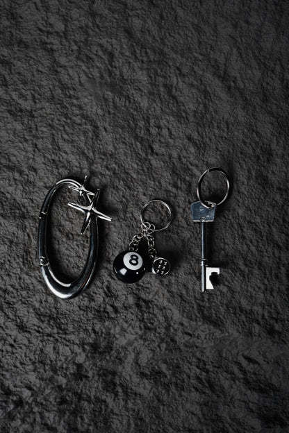 STAR BLACK8 KEYCHAIN