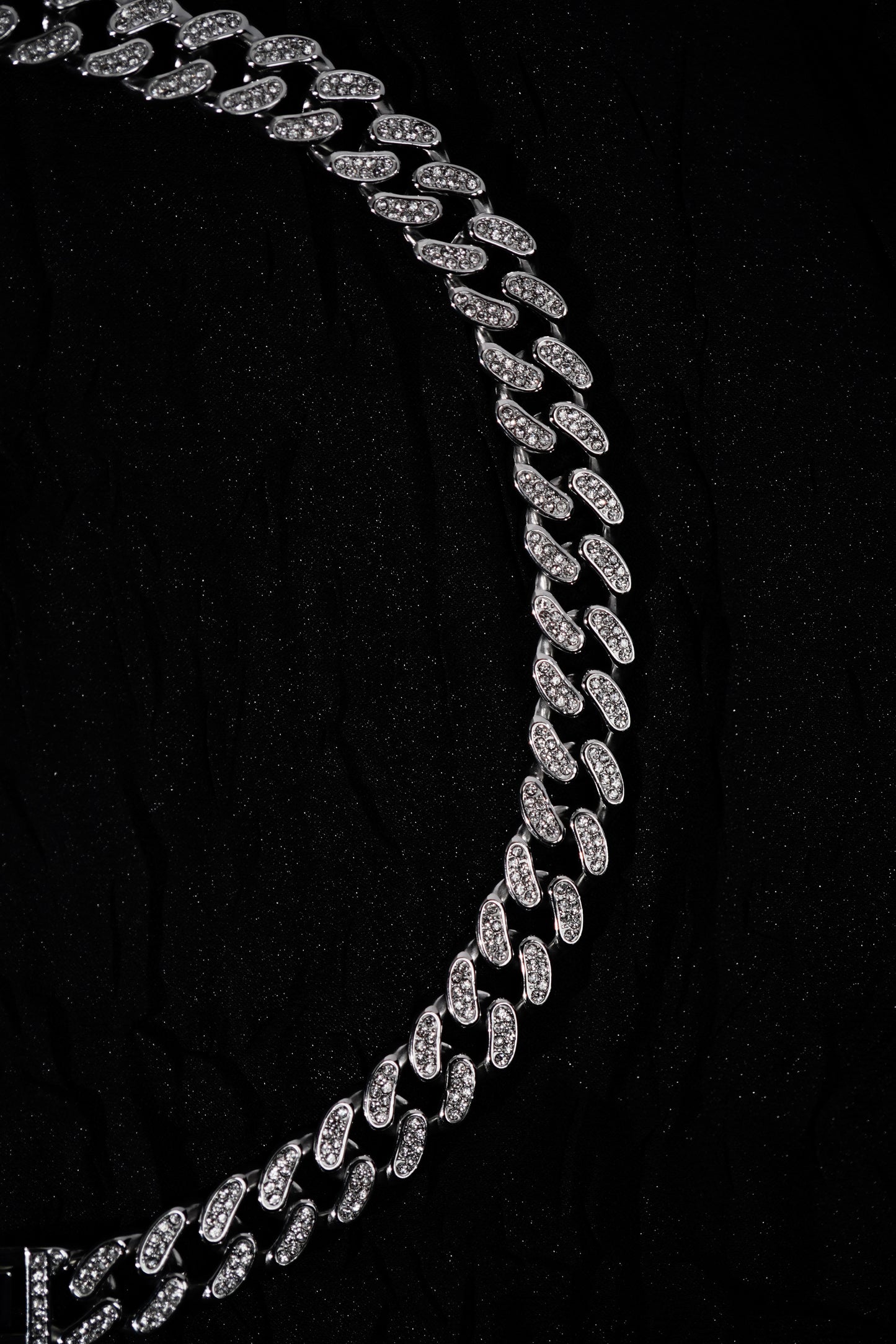 DIAMOND CUBAN TITANIO