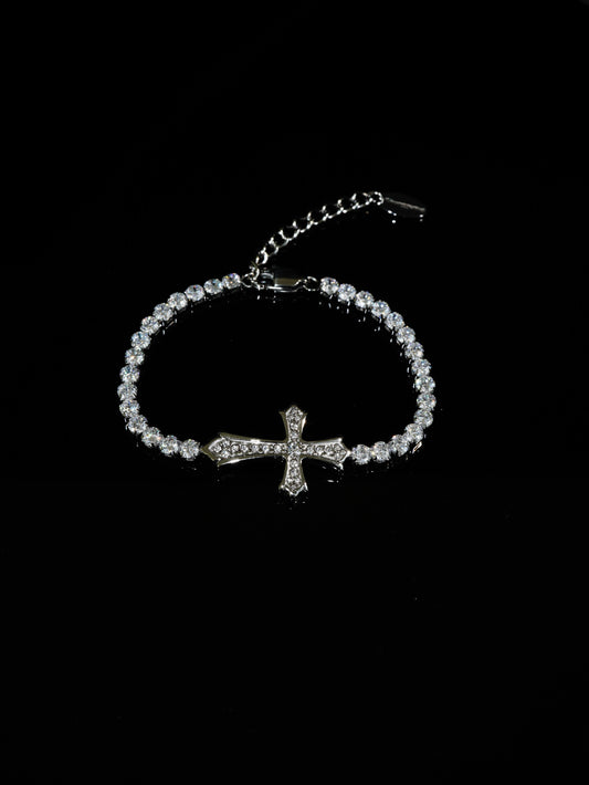 TENNIS CROSS BRACELET