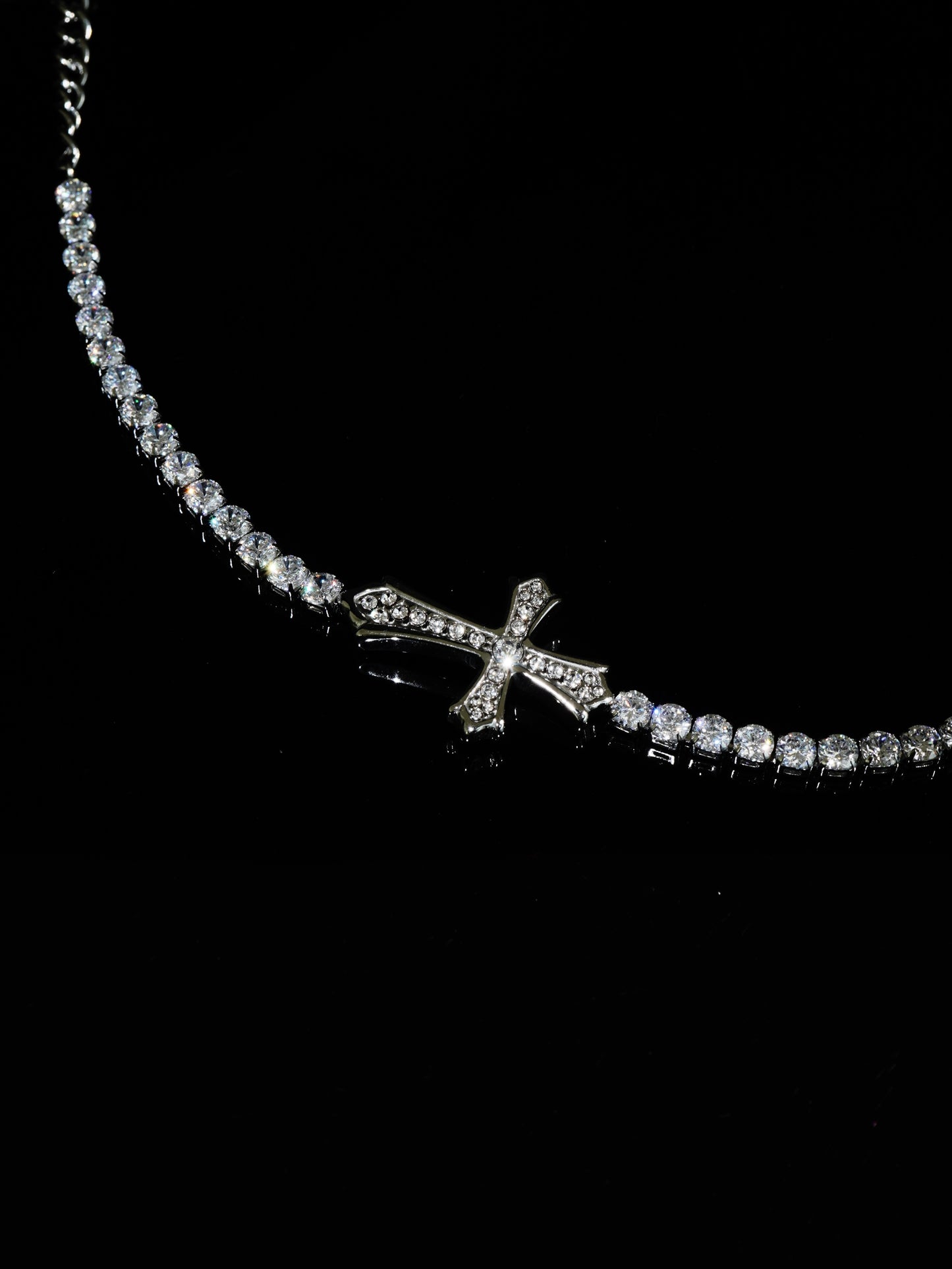 TENNIS CROSS BRACELET
