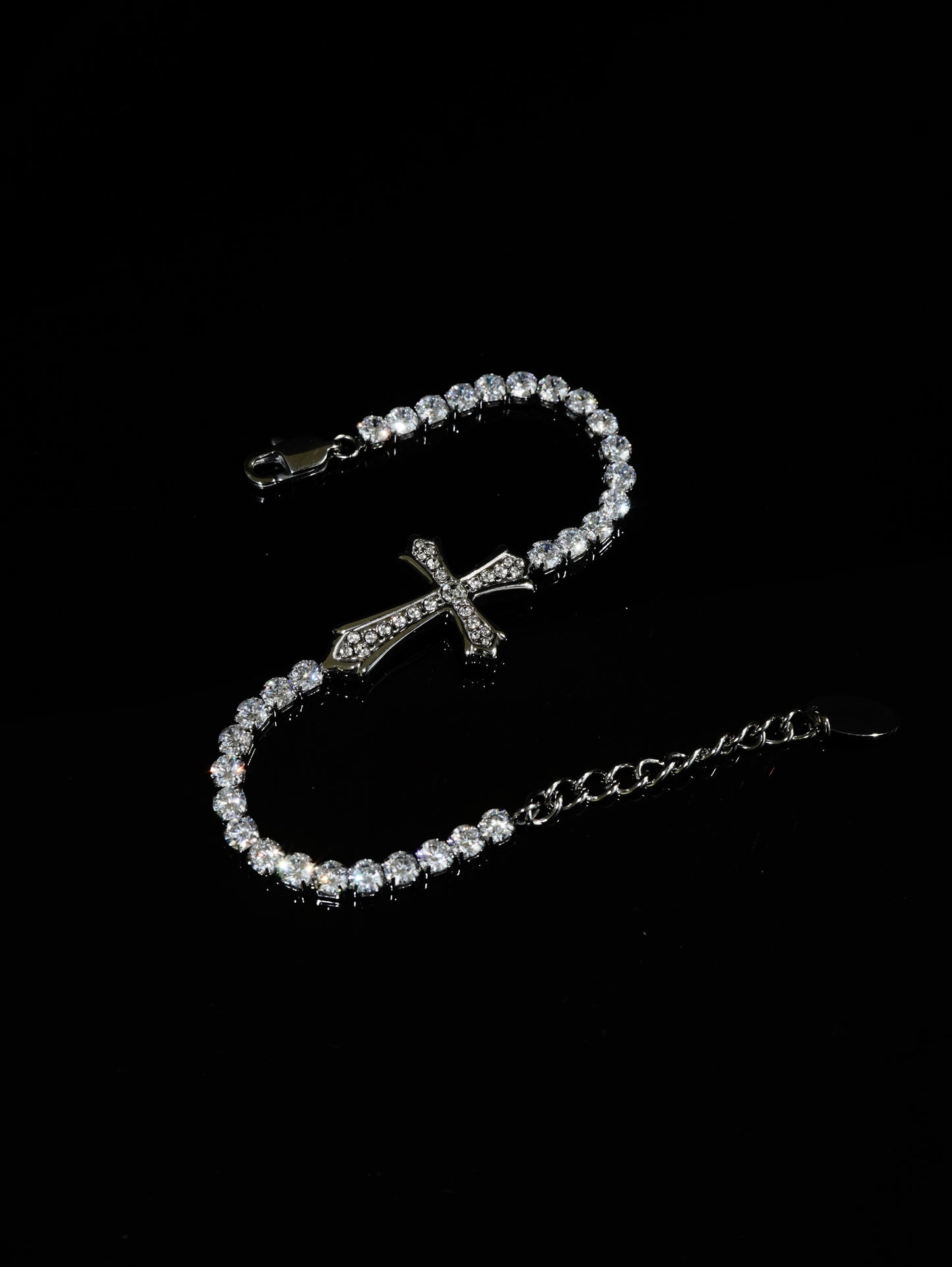 TENNIS CROSS BRACELET