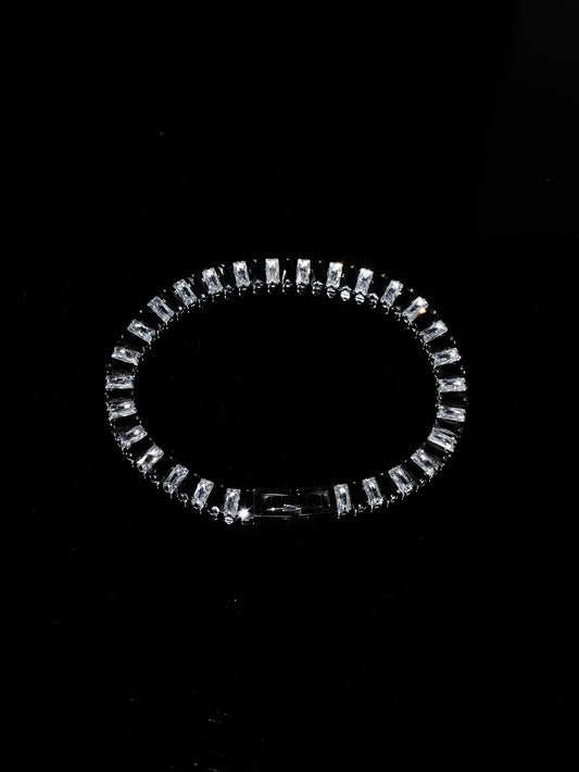 ICED BLACK/WHITE BRACELET
