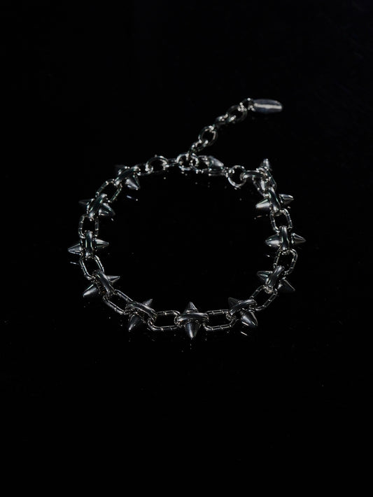SPIKES BRACELET