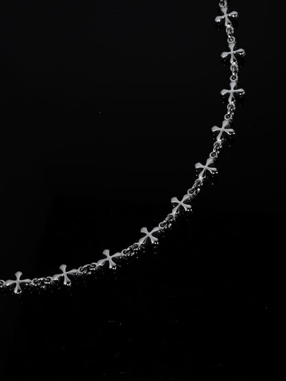CLOVER CROSS BRACELET