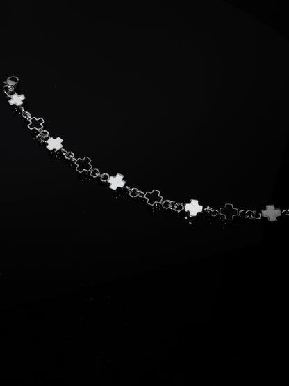 BLACK/WHITE CROSS BRACELET