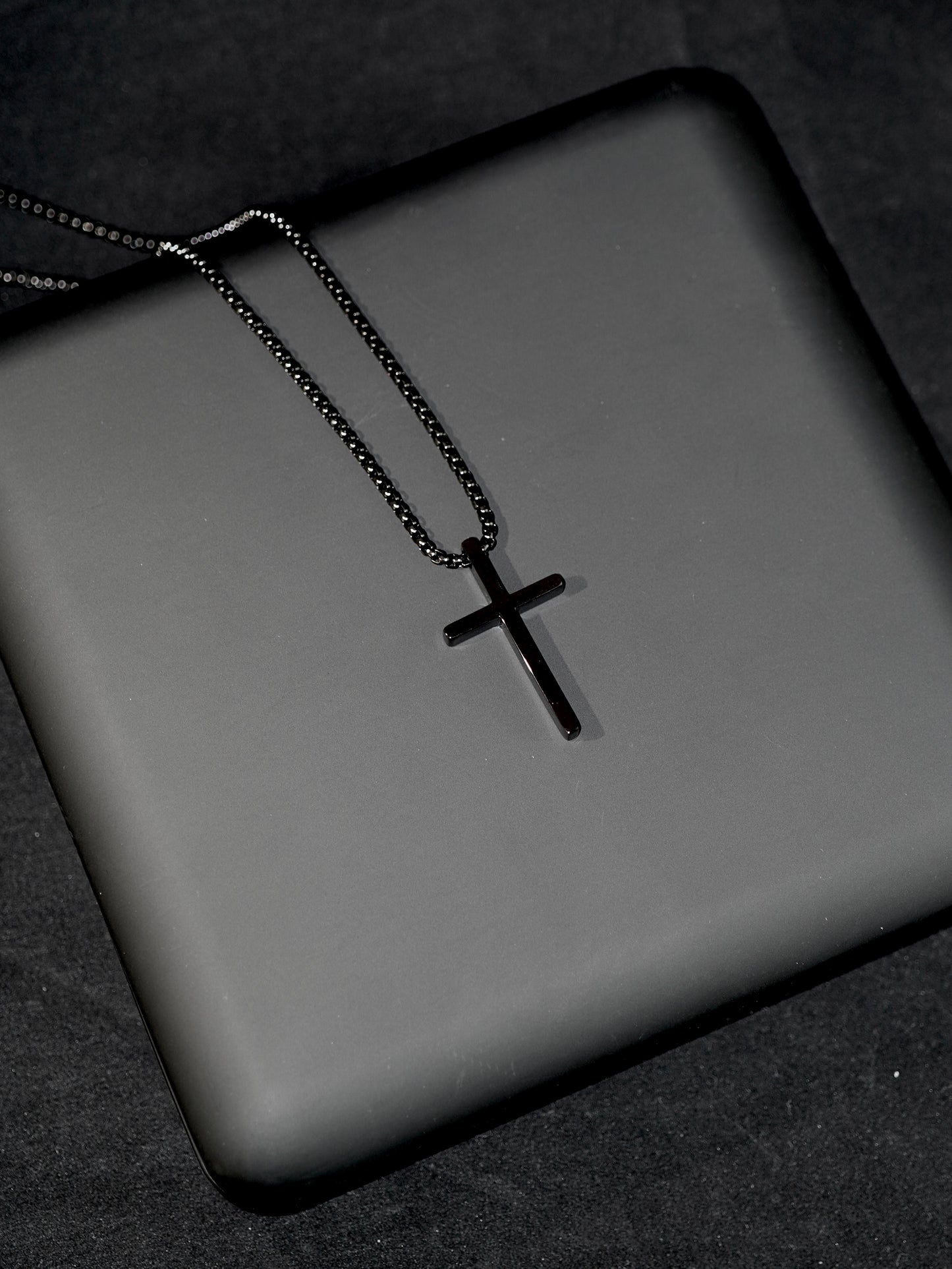 STEEL CROSS NEGRO