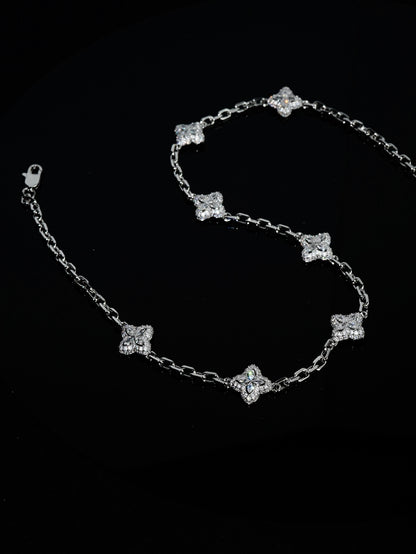 WHITE ICE CLOVER