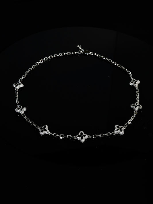 BLACK ICE CLOVER