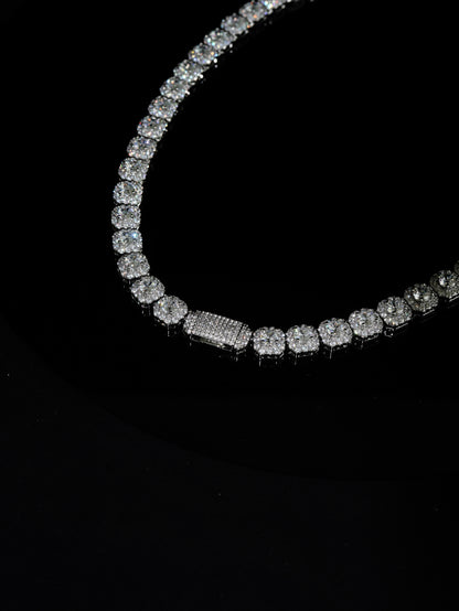 DIAMOND HALO