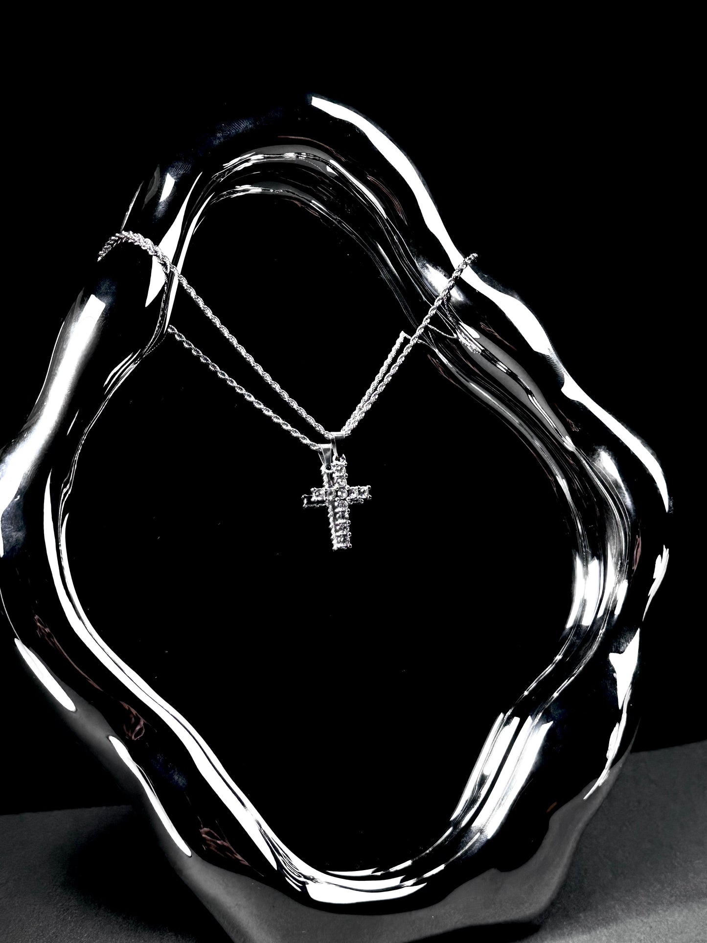 DIAMOND CROSS