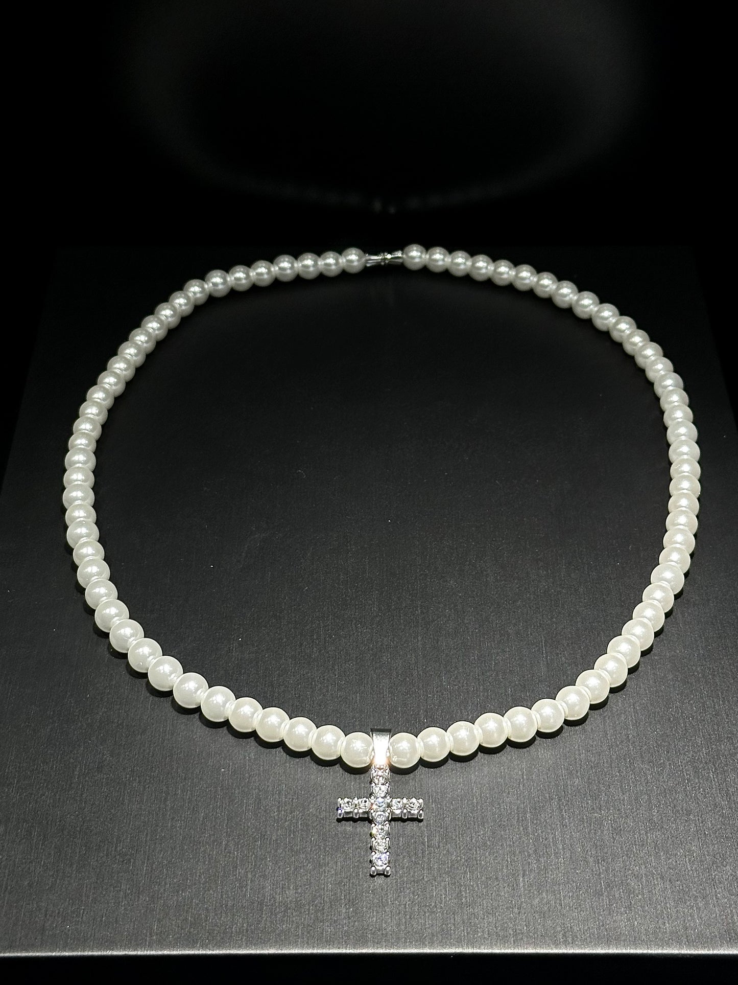 PEARL CROSS