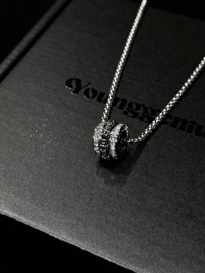 DIAMOND SKULL